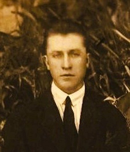 Edvard Mlekuž - Kaučču