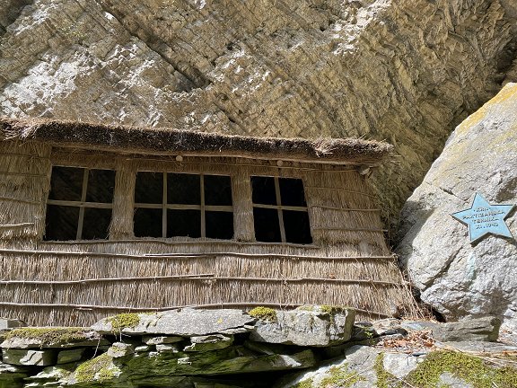 Hiking along Zadlaščica, Soča Valley Pohod_ob_Zadla____ici_Foto_Mija_Koko__in.jpg